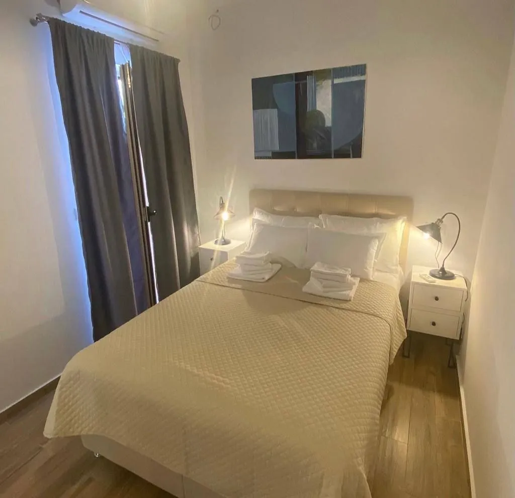 Rent, one bedroom apartment, 43m², Centar, Budva