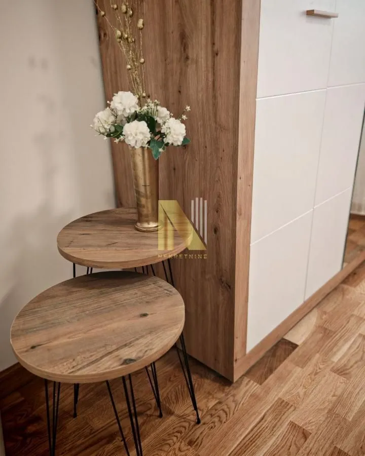 Izdavanje, jednosoban stan, 41m², Petrovaradin, Novi Sad