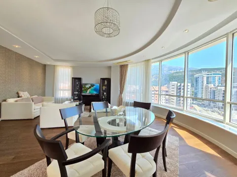 Prodaja, dvosoban stan, 125m², Budva, Crna Gora - image 24