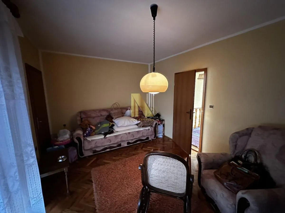 Prodaja, kuća, 281m², Centar, Žabljak