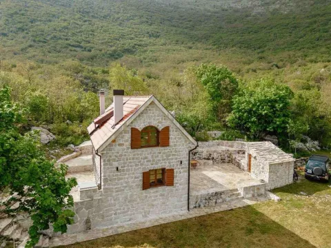 Kuća in Vrbanj