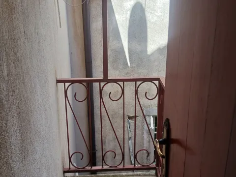 Prodaja, dvosoban stan, 84m², Stari Grad Kotor, Kotor - image 12
