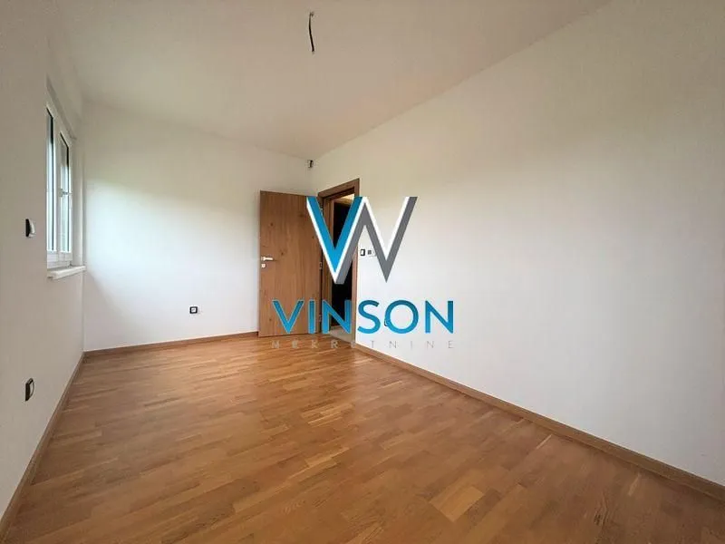 Prodaja, četvorosoban stan, 124m², Sremska Kamenica, Petrovaradin