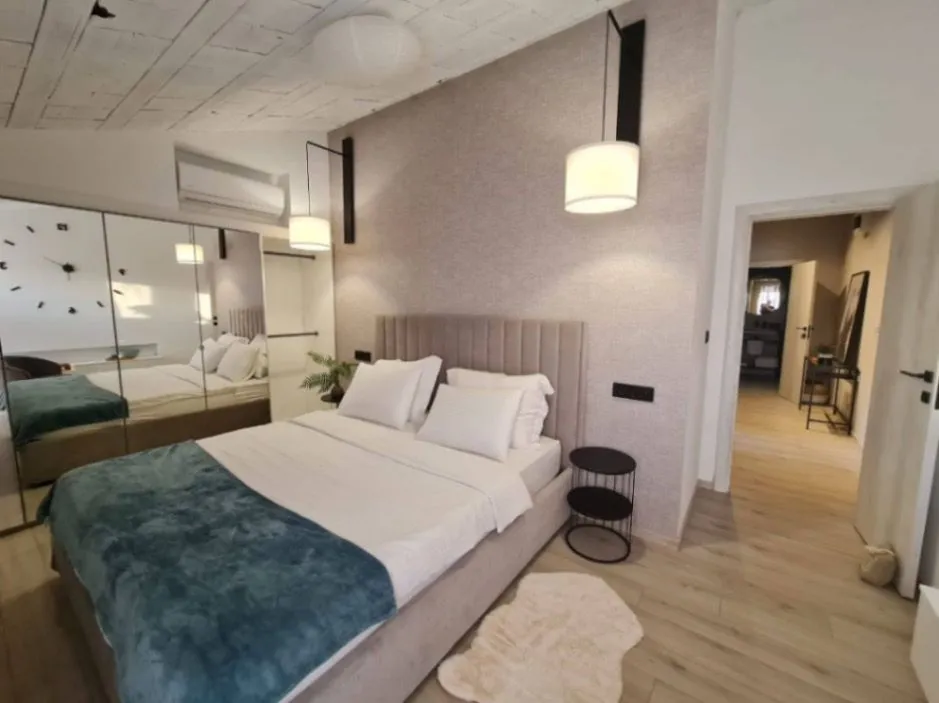 Prodaja, kuća, 300m², Pržno, Budva