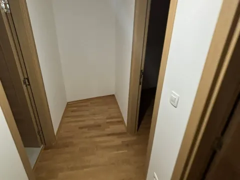 Rent, two bedroom apartment, 56m², Stari Aerodrom, Podgorica - image 8