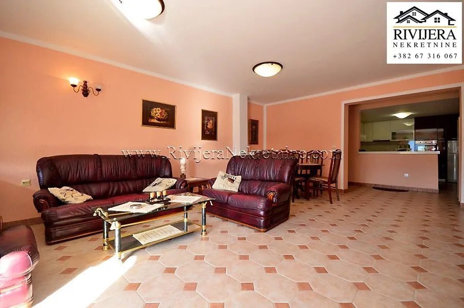 Prodaja, trosoban stan, 76m², Topla, Herceg Novi