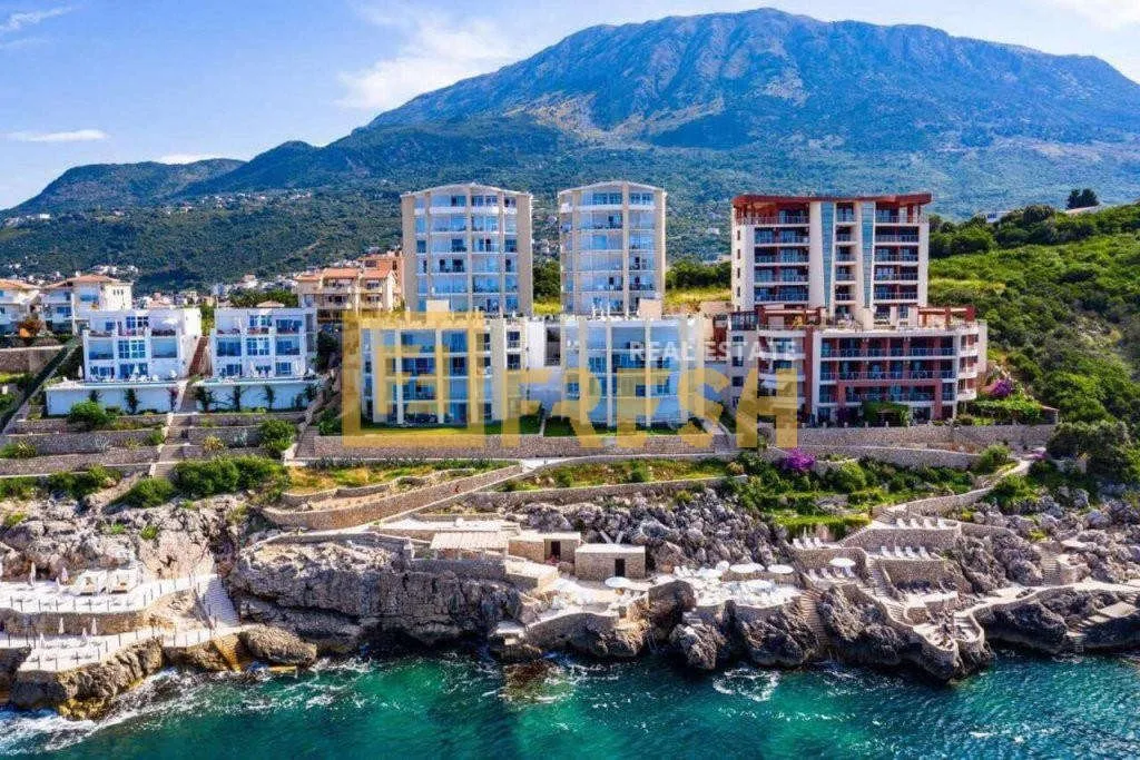 Sale, two bedroom apartment, 106m², Dobre Vode, Bar