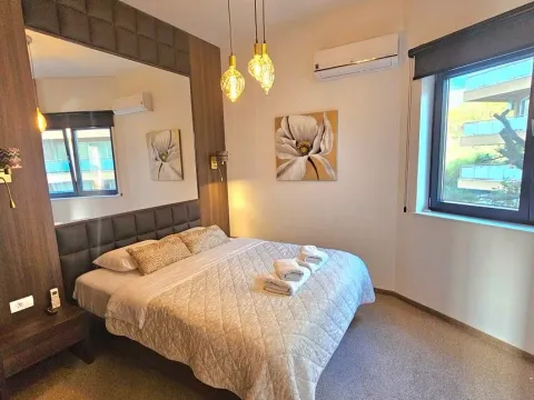 Prodaja, dvosoban stan, 79m², Bečići, Budva - image 11