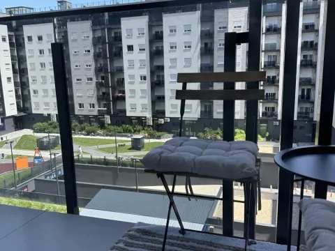 Izdavanje, jednosoban stan, 37m², Novo naselje, Novi Sad - image 10