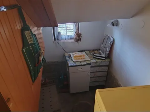 Prodaja, kuća, 135m², Niš, Srbija - image 29