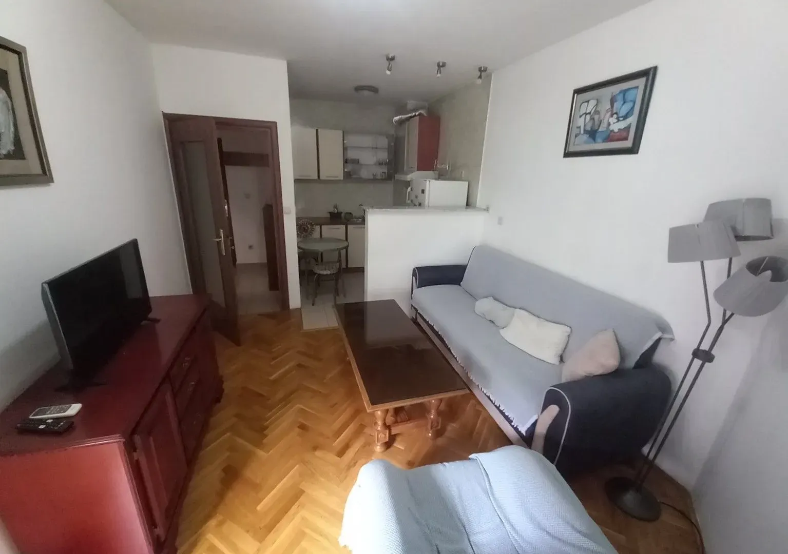 Rent, one bedroom apartment, 33m², Blok 9, Podgorica