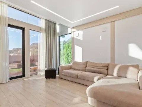 Sale, house, 172m², Tivat, Crna Gora - image 4