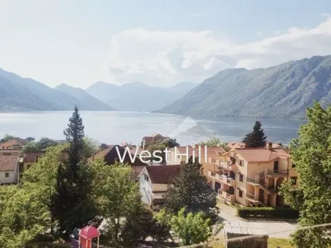 Sale, one bedroom apartment, 49m², Dobrota, Kotor