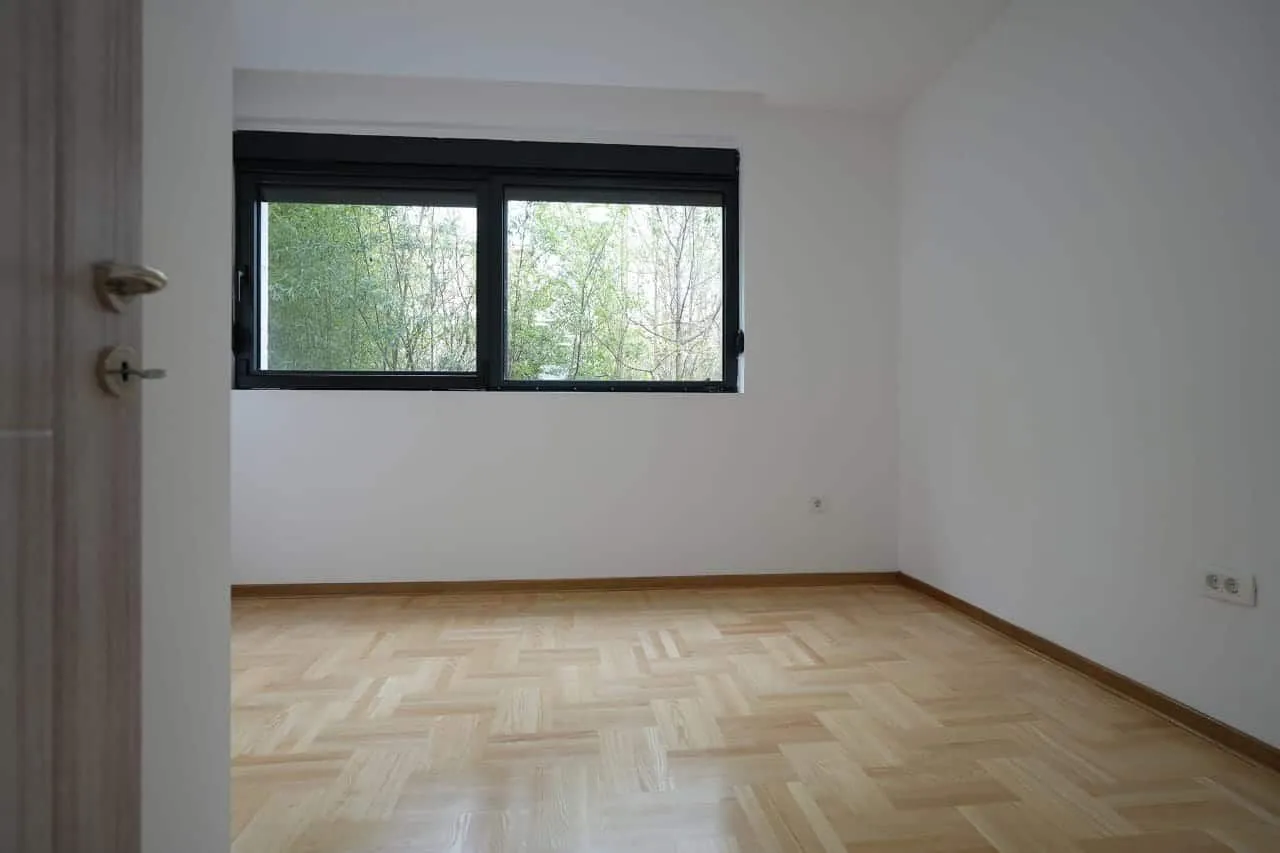 Rent, office space, 95m², Pod Goricom, Podgorica
