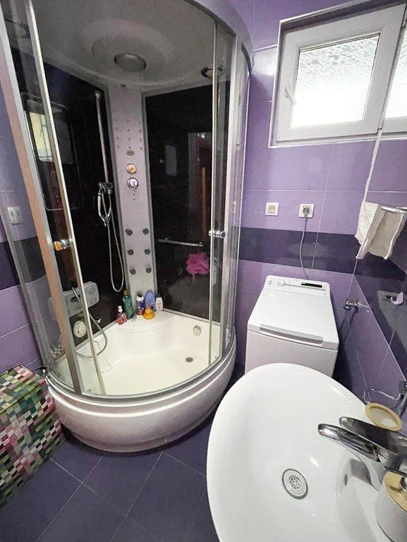 Izdavanje, dvosoban stan, 70m², Zagorič, Podgorica