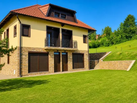Prodaja, kuća, 270m², Zlatibor, Srbija - image 5