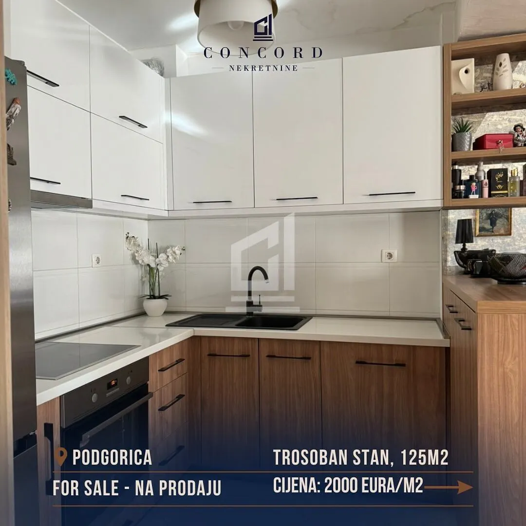 Prodaja, trosoban stan, 125m², Momišići, Podgorica
