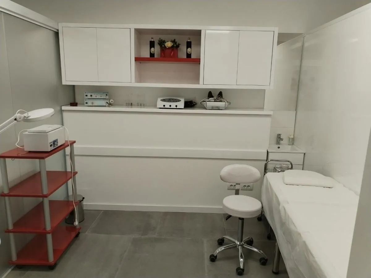 Rent, office space, 58m², Vračar Sve Podlokacije, Beograd