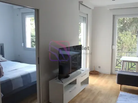 Rent, one bedroom apartment, 42m², Gorica C, Podgorica - image 8