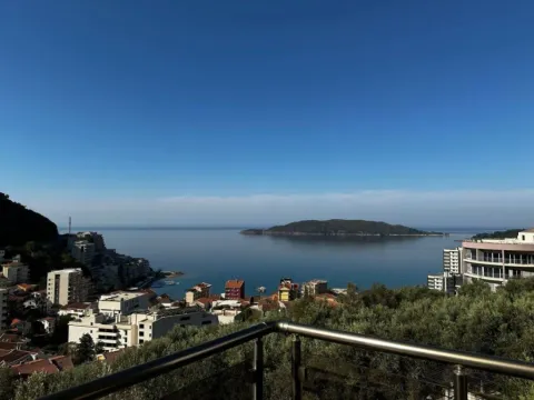 Prodaja, jednosoban stan, 47m², Rafailovići, Budva