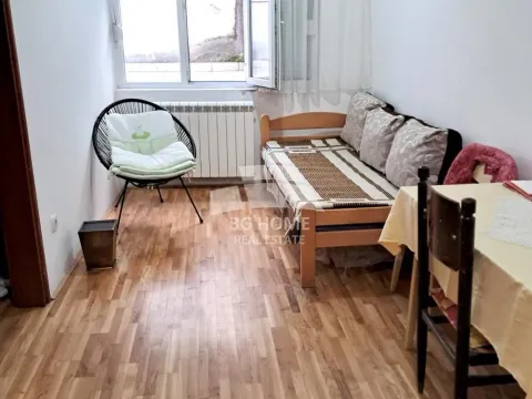 Sale, one bedroom apartment, 31m², Uciteljsko Naselje, Zvezdara Sve Podlokacije - image 3