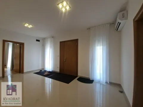 Prodaja, kuća, 325m², Obrenovac, Beograd - image 14