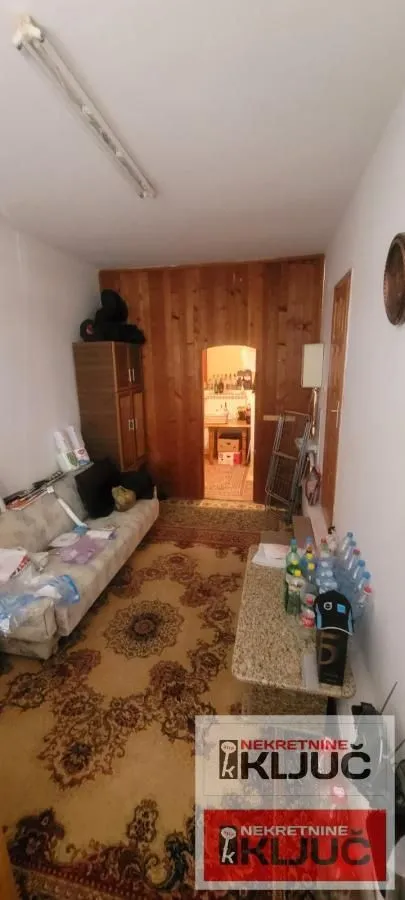 Prodaja, kuća, 179m², Adice, Novi Sad Sve Podlokacije