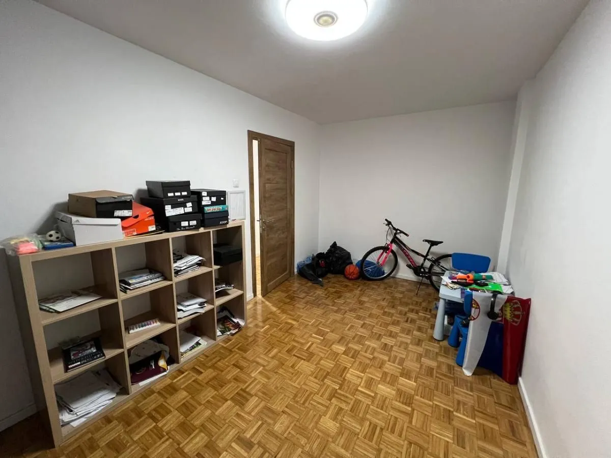 Prodaja, četvorosoban stan, 96m², Sajam, Novi Sad Sve Podlokacije