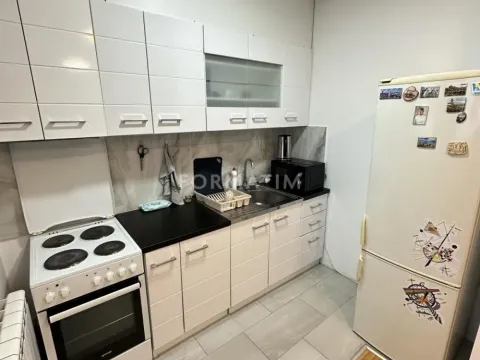 Rent, two bedroom apartment, 49m², Kluz, Zvezdara Sve Podlokacije - image 8