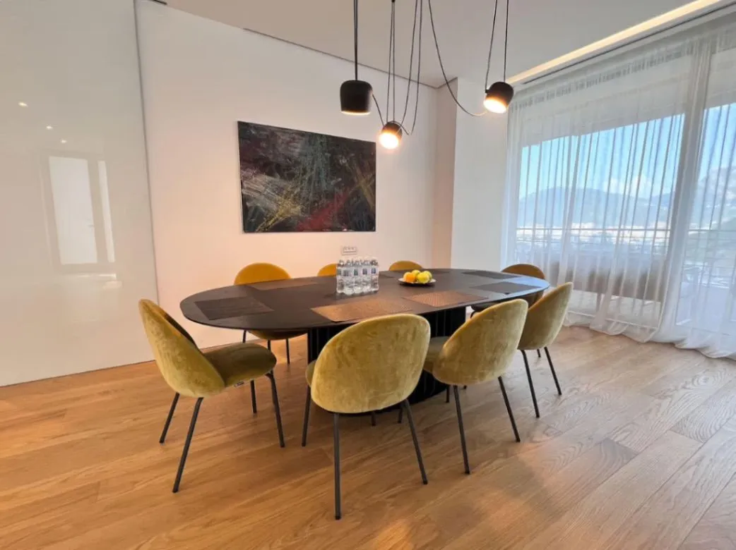 Sale, four bedroom apartment, 511m², Dukley Gardens, Budva