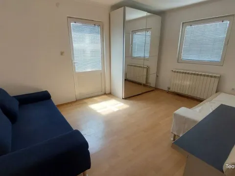 Izdavanje, dvosoban stan, 48m², Brace Jerković, Voždovac Sve Podlokacije - image 5