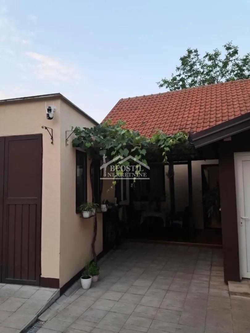 Prodaja, kuća, 131m², Obrenovac, Beograd