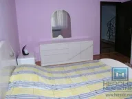 Izdavanje, kuća, 492m², Paraćin, Srbija - image 33