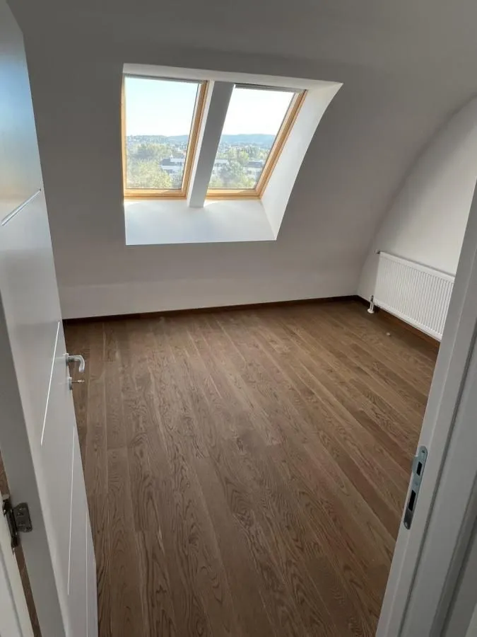 Prodaja, stan, 207m², Telep, Novi Sad Sve Podlokacije