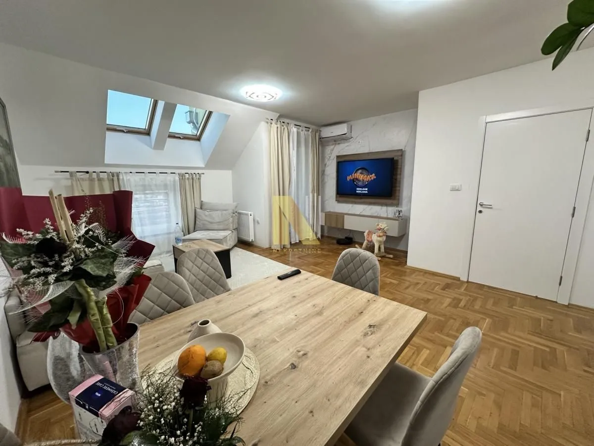 Prodaja, četvorosoban stan, 108m², Bulevar patrijarha Pavla, Novi Sad Sve Podlokacije