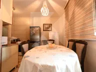 Prodaja, dvosoban stan, 71m², Pejton, Podgorica - image 3