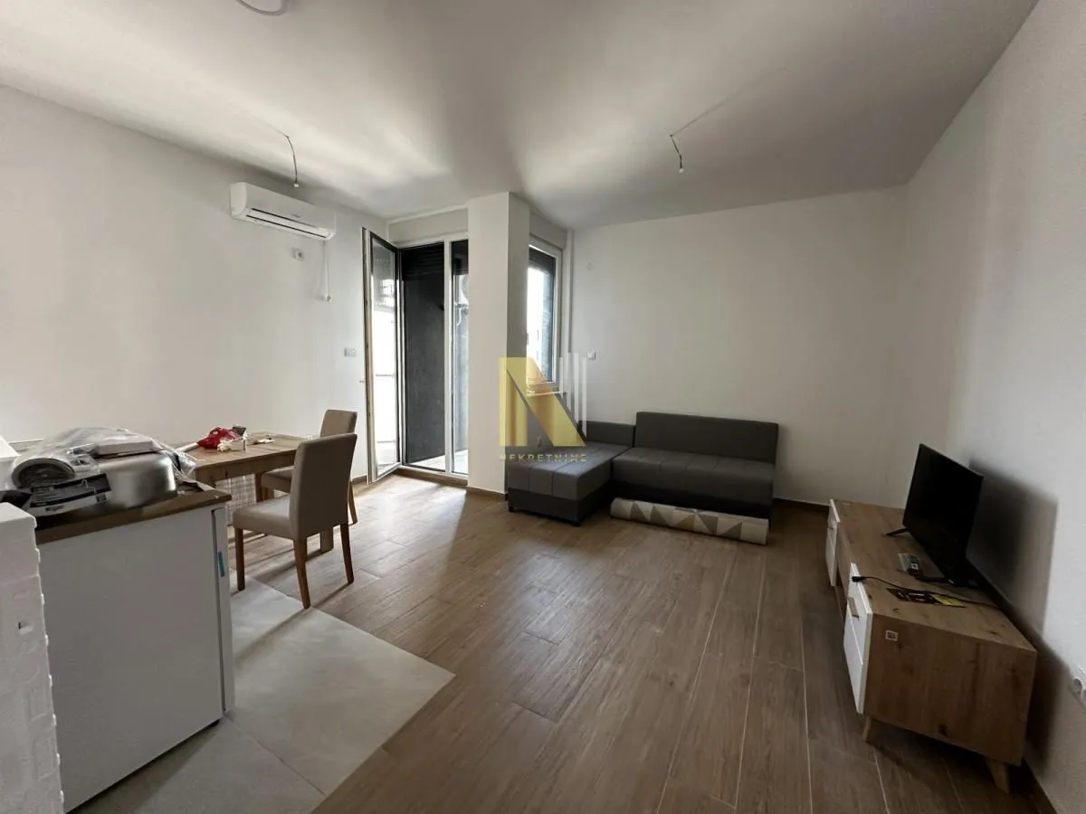 Prodaja, garsonjera, 28m², Telep, Novi Sad Sve Podlokacije