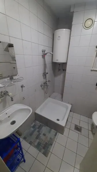 Izdavanje, jednosoban stan, 34m², Sajmište, Novi Sad