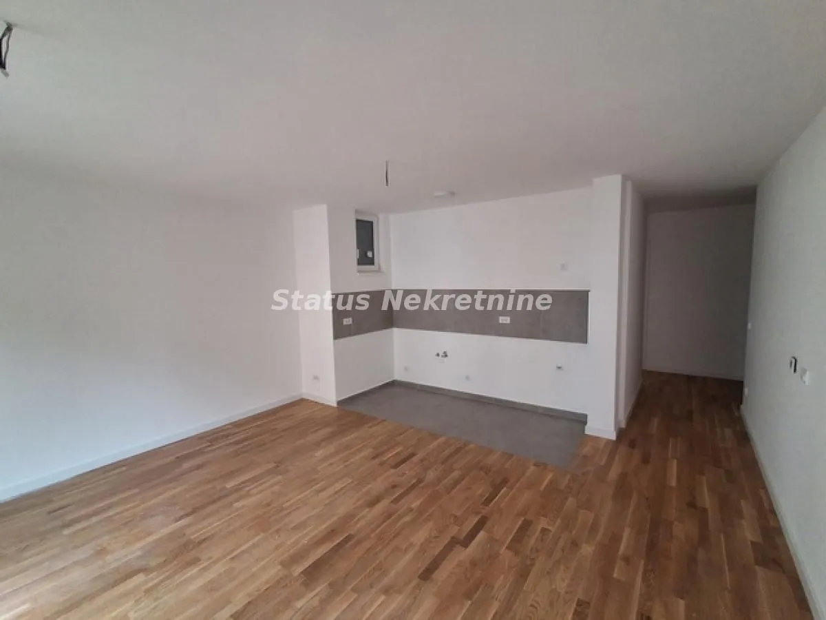 Prodaja, trosoban stan, 64m², Podbara, Novi Sad Sve Podlokacije