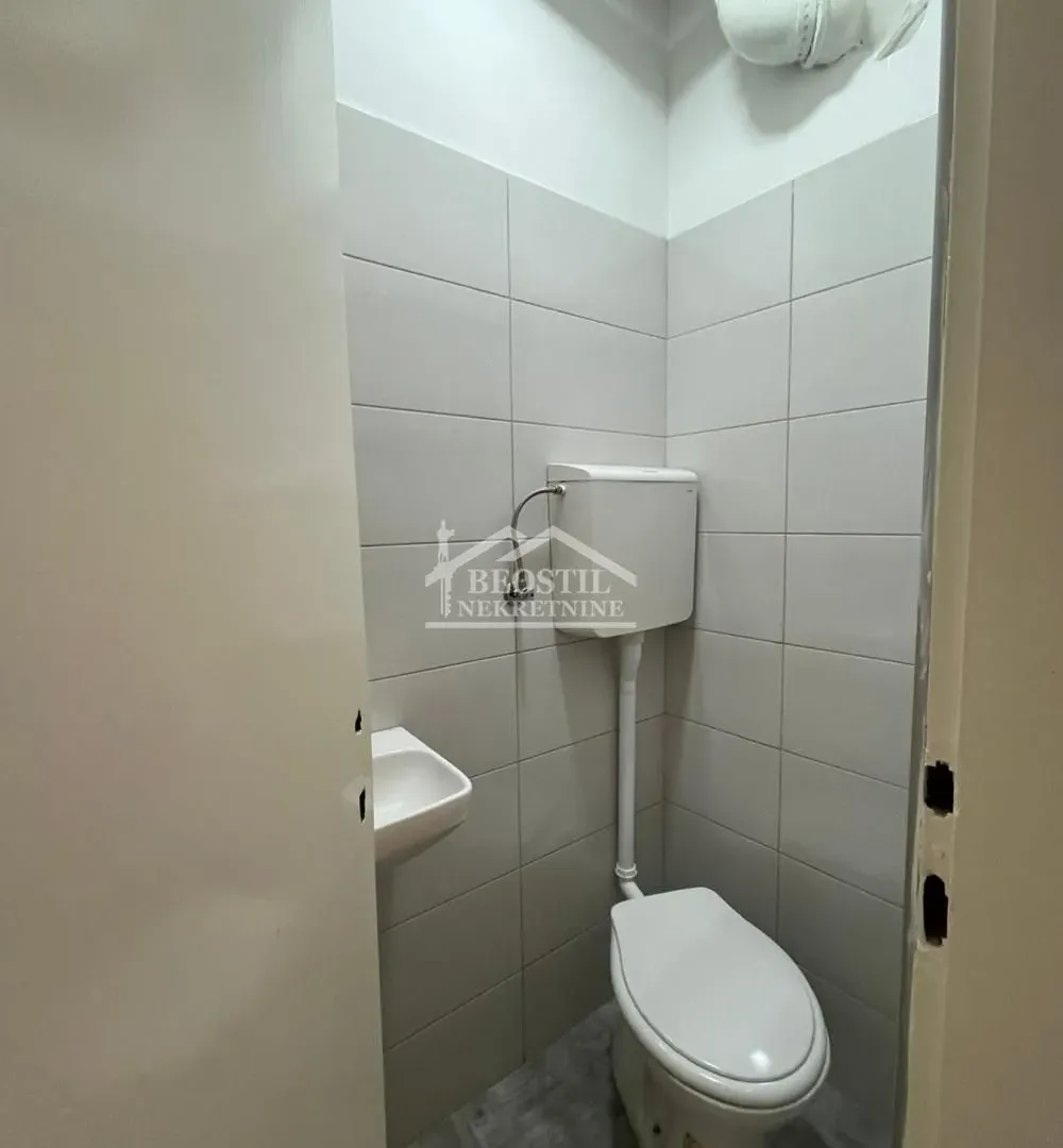 Prodaja, dvosoban stan, 56m², Papazovac, Smederevo