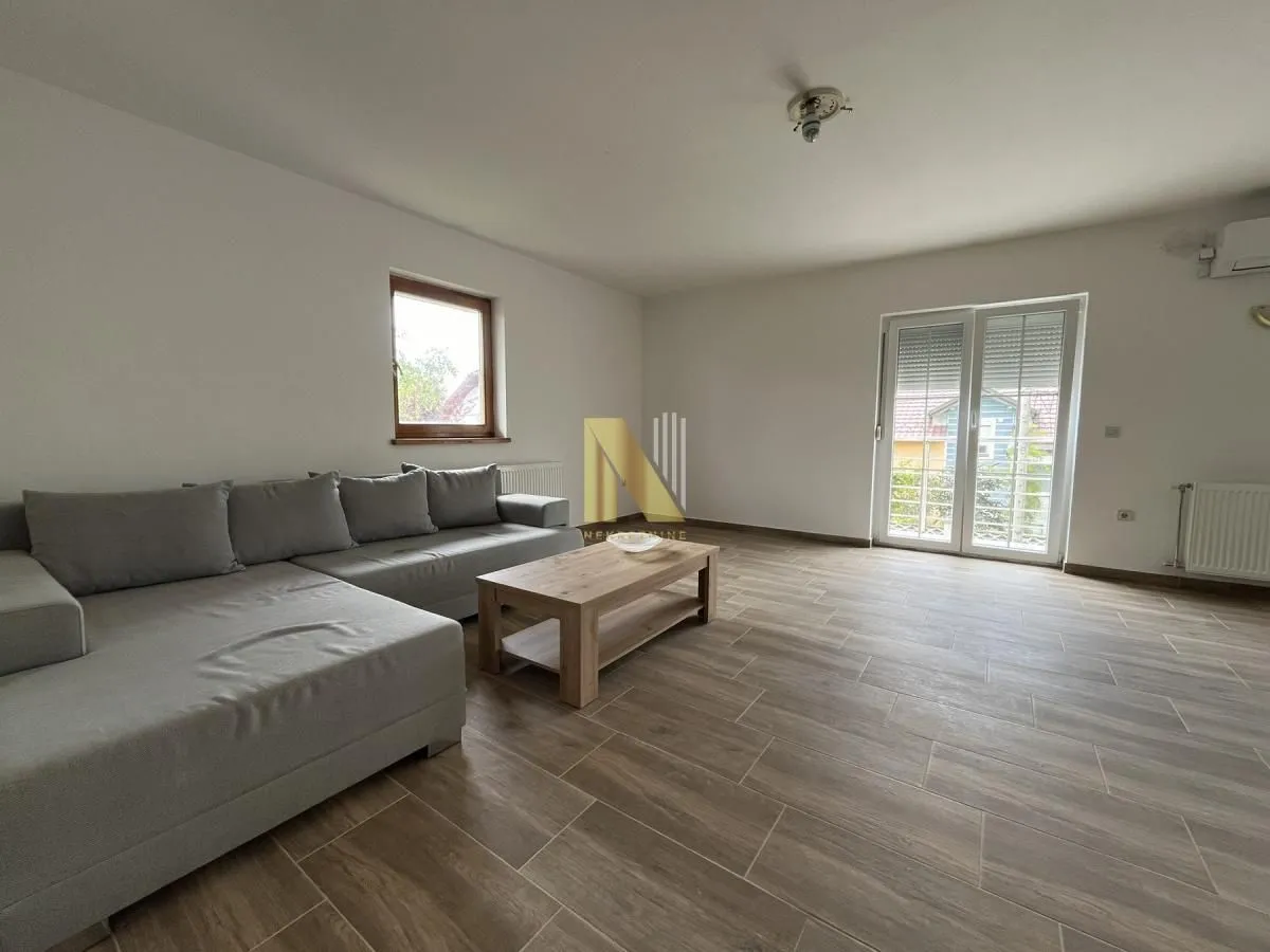 Izdavanje, trosoban stan, 120m², Veternik, Novi Sad Sve Podlokacije