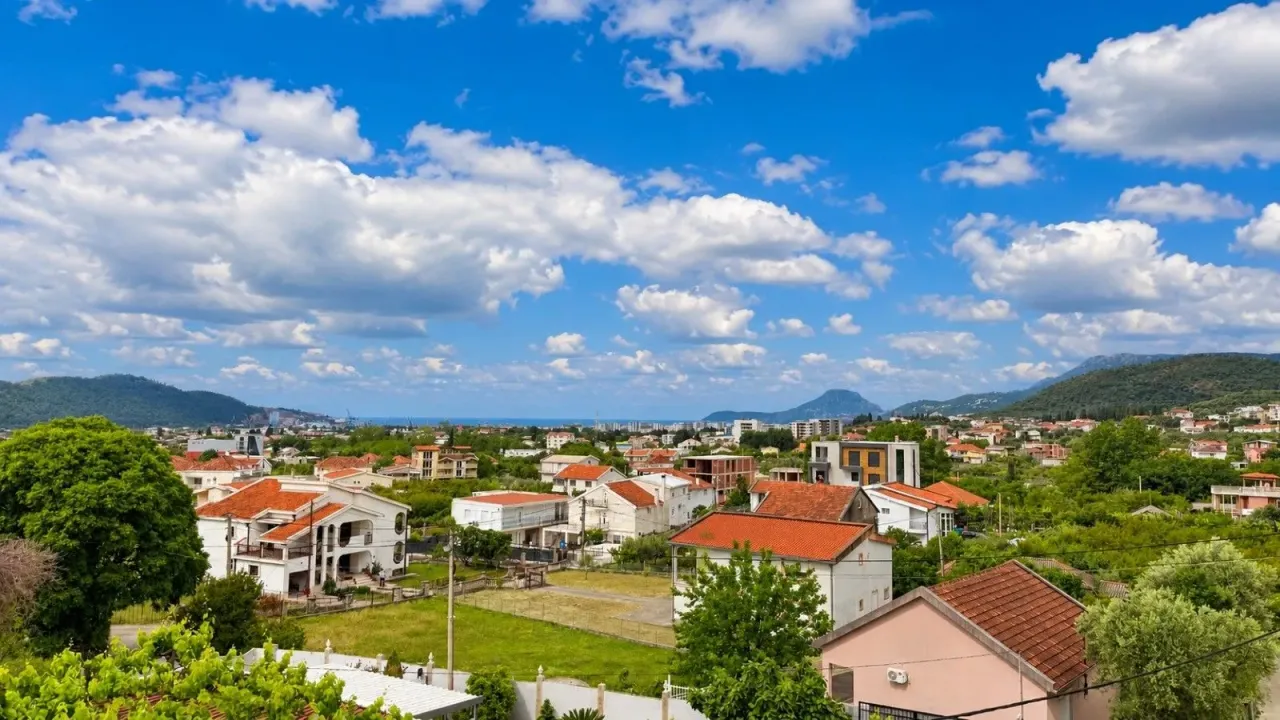 Sale, house, 202m², Stari Bar, Bar