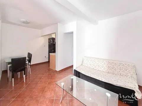 Sale, one bedroom apartment, 69m², Muo, Kotor - image 2