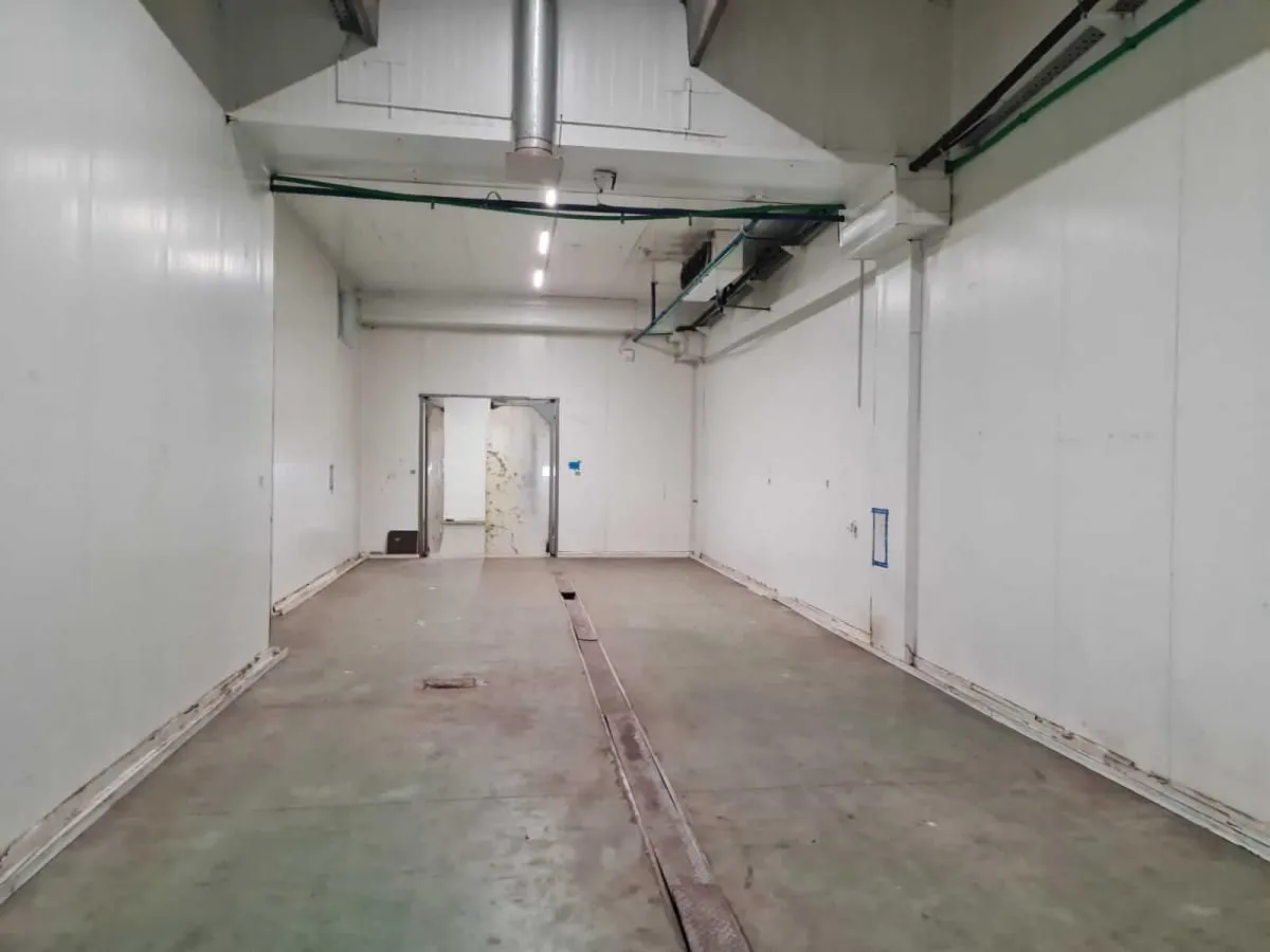 Rent, office space, 800m², Šimanovci, Pećinci