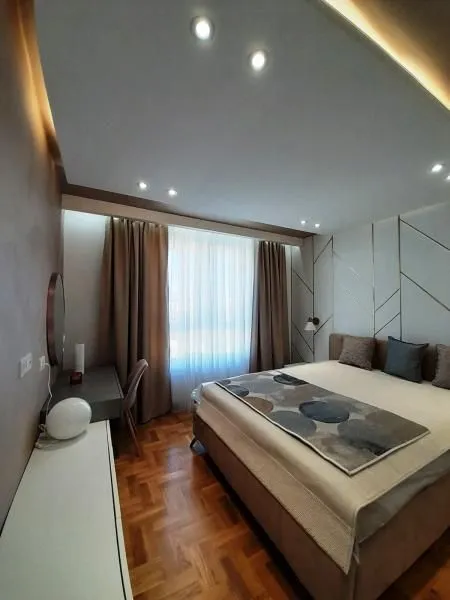 Rent, two bedroom apartment, 72m², Bulevar, Niš