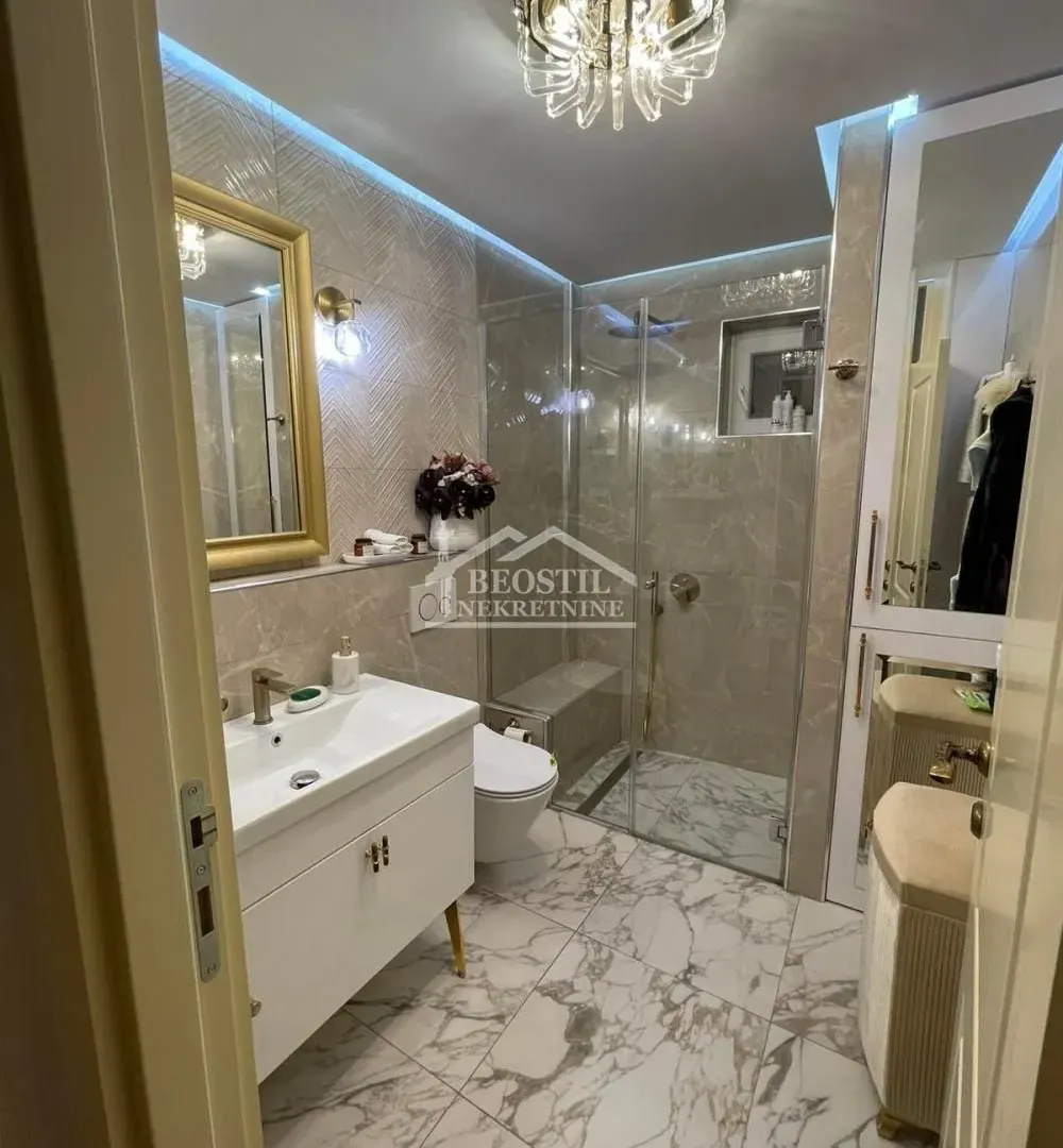 Sale, three bedroom apartment, 101m², Čukarica, Beograd