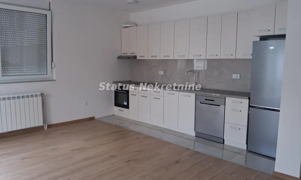 Prodaja, stan, 129m², Adamovićevo Naselje, Novi Sad Sve Podlokacije