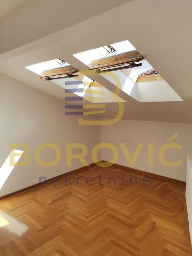 Prodaja, četvorosoban stan, 89m², Lekino Brdo, Voždovac Sve Podlokacije