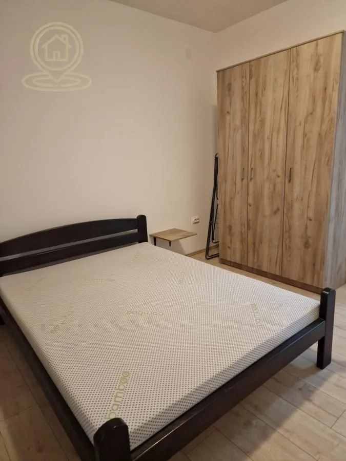 Izdavanje, dvosoban stan, 60m², Zemun Sve Podlokacije, Beograd