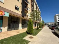 Izdavanje, poslovni prostor, 36m², New City, Podgorica - image 6